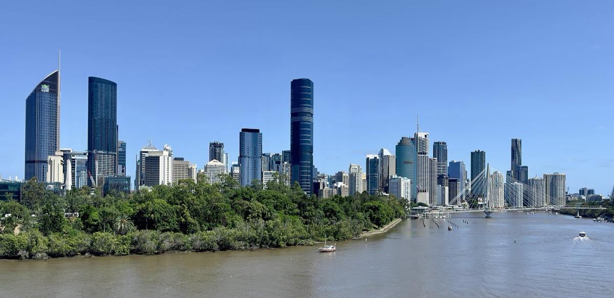 Brisbane — sell your car anywhere in Brisbane with free pickup and same-day payment