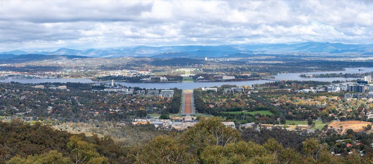 Canberra — sell your car anywhere in Canberra with free pickup and same-day payment