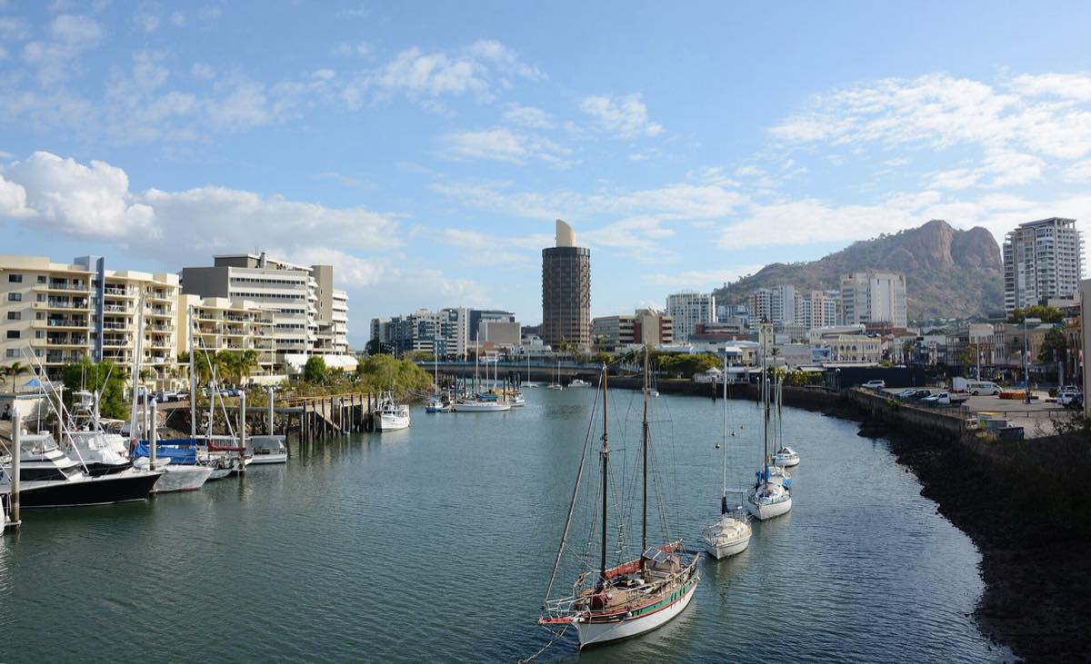 Townsville — sell your car anywhere in Townsville with free pickup and same-day payment